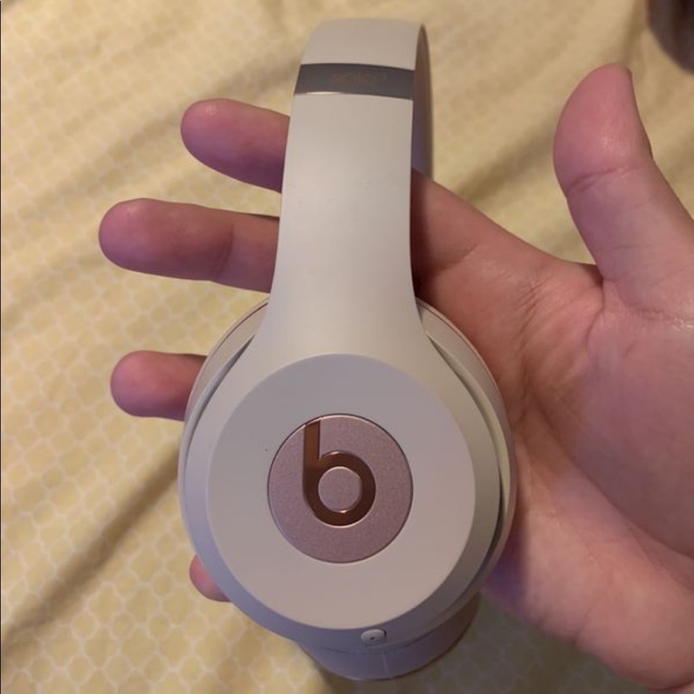 Solo3 Wireless Beats